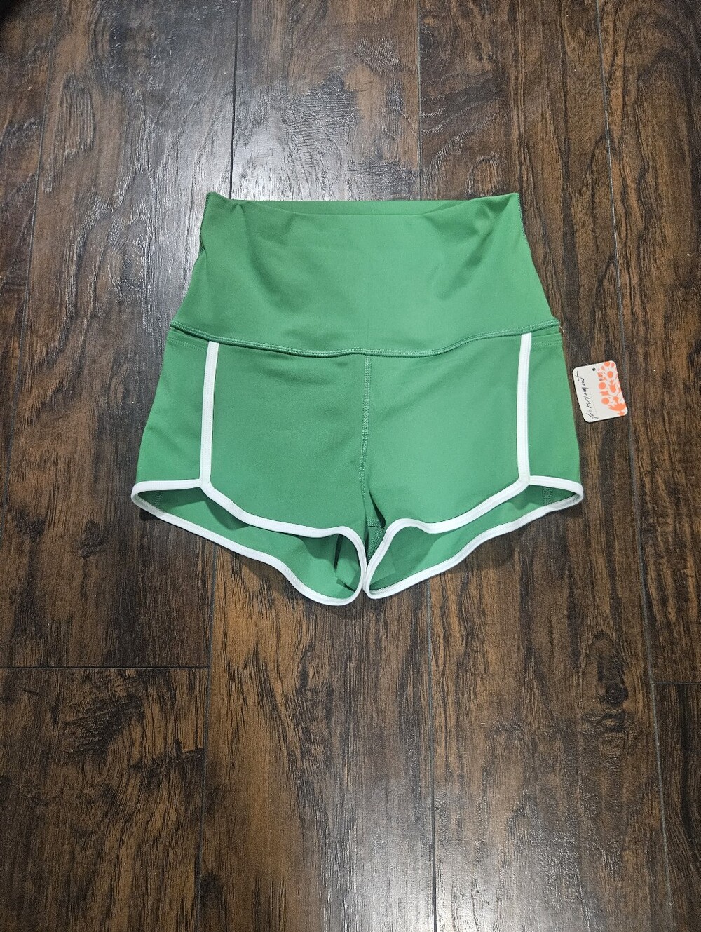 FP Movement Free People Island Time Green Sheen Shorts NWT - Picture 2 of 6